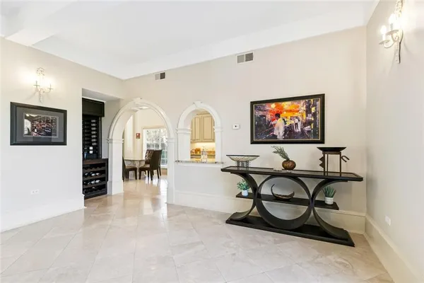 $1,790,000 | 5909 Cleveland Place, Metairie, LA 70003