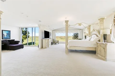 $1,790,000 | 5909 Cleveland Place, Metairie, LA 70003