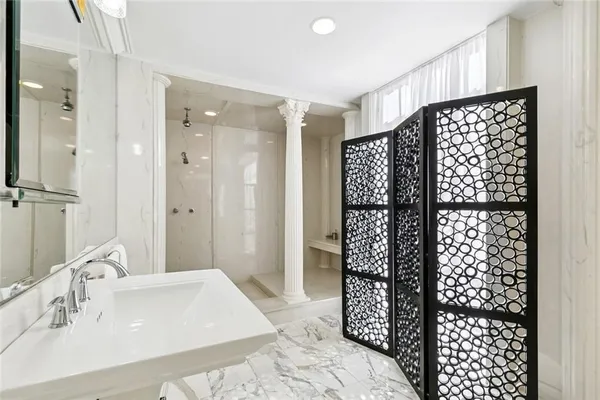 $1,790,000 | 5909 Cleveland Place, Metairie, LA 70003