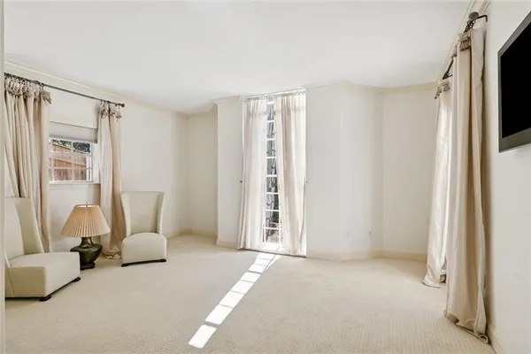 $1,790,000 | 5909 Cleveland Place, Metairie, LA 70003