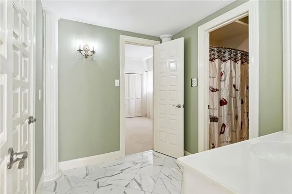 $1,790,000 | 5909 Cleveland Place, Metairie, LA 70003