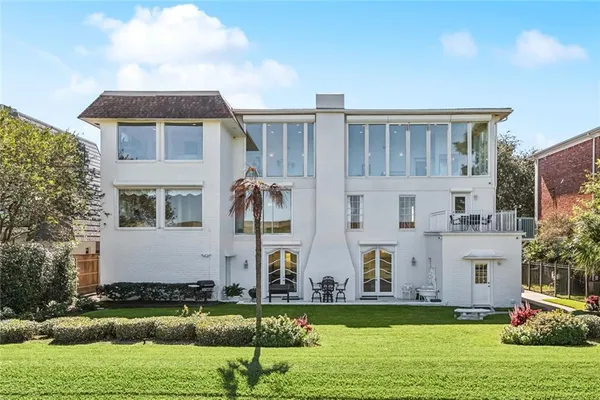 $1,790,000 | 5909 Cleveland Place, Metairie, LA 70003