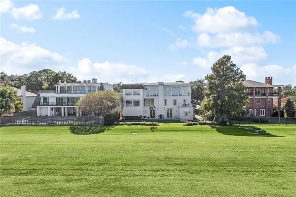 $1,790,000 | 5909 Cleveland Place, Metairie, LA 70003