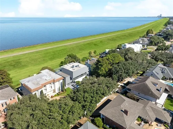 $1,790,000 | 5909 Cleveland Place, Metairie, LA 70003