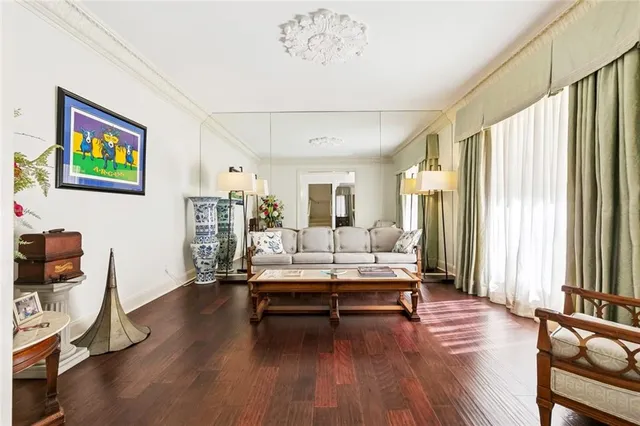 $1,790,000 | 5909 Cleveland Place, Metairie, LA 70003