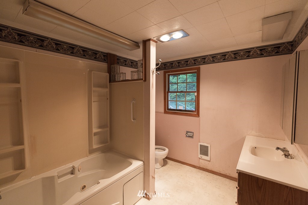 2729 York Road Everett, WA 98204 - Photo 8 of 8 Gallery Image 8