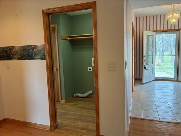 $615,000 | 7211 South Arnett Road, Grain Valley, MO 64029