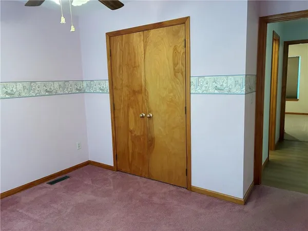 $615,000 | 7211 South Arnett Road, Grain Valley, MO 64029