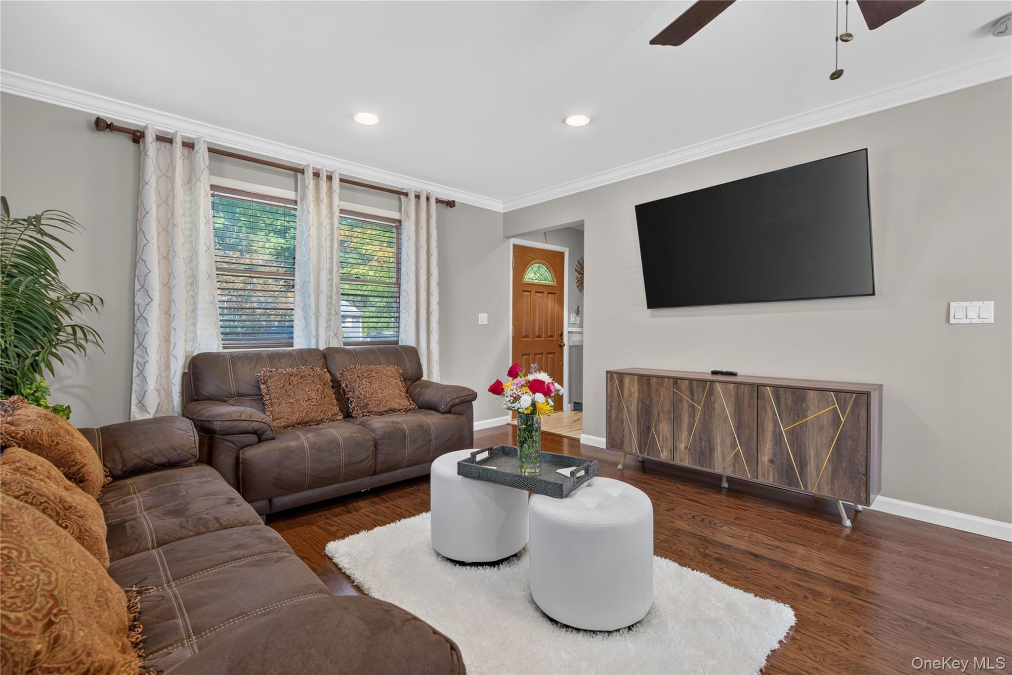 38 Elk Road Hopewell Junction, NY 12533 - Photo 4 of 49 Gallery Image 4