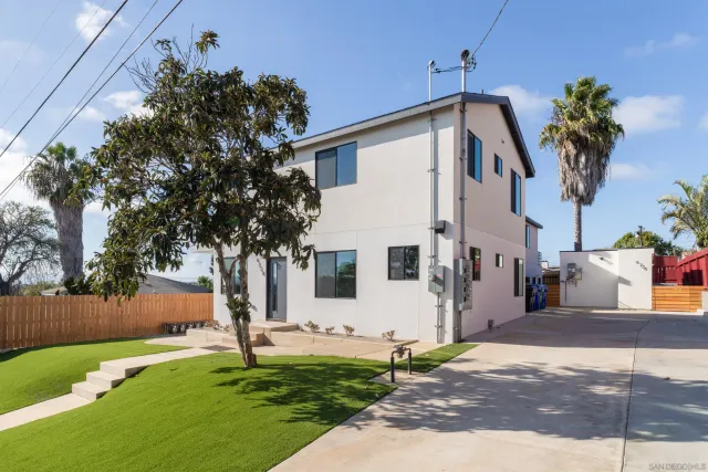 $2,750,000 | 6728-34 Thomson Court, San Diego, CA 92111