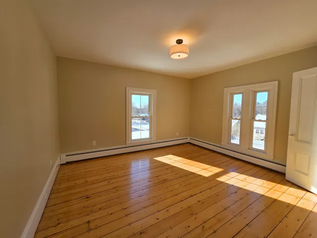 $559,900 | 476 Winthrop Center Road, Winthrop, ME 04364