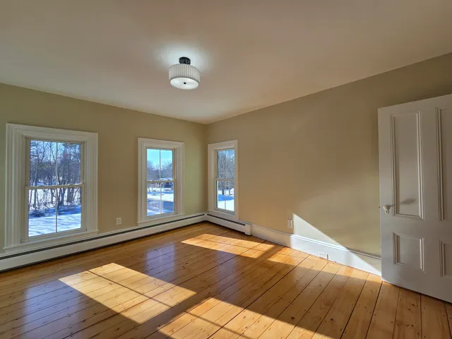 $559,900 | 476 Winthrop Center Road, Winthrop, ME 04364