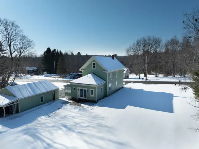 $559,900 | 476 Winthrop Center Road, Winthrop, ME 04364