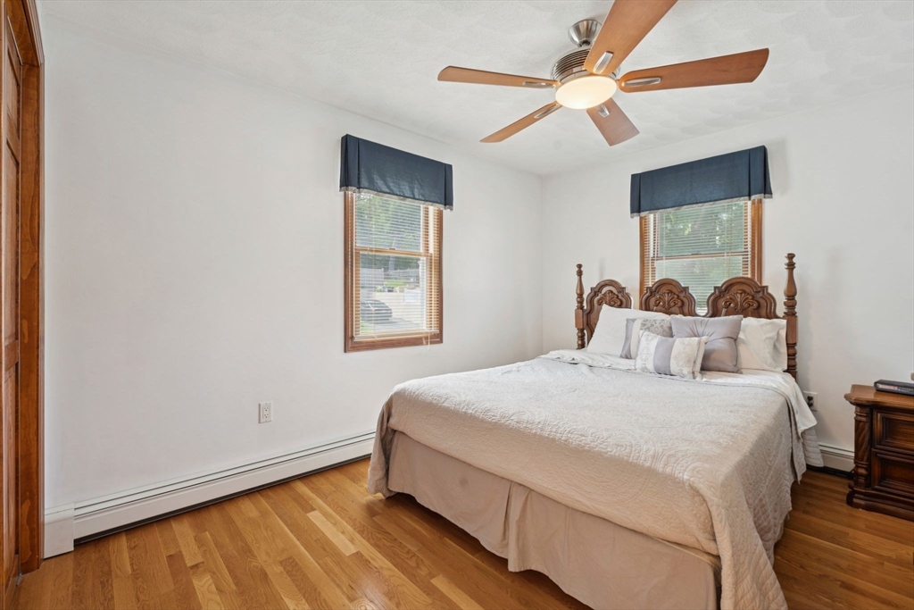 42 Woodland Road Wakefield, MA 01880 - Photo 20 of 41