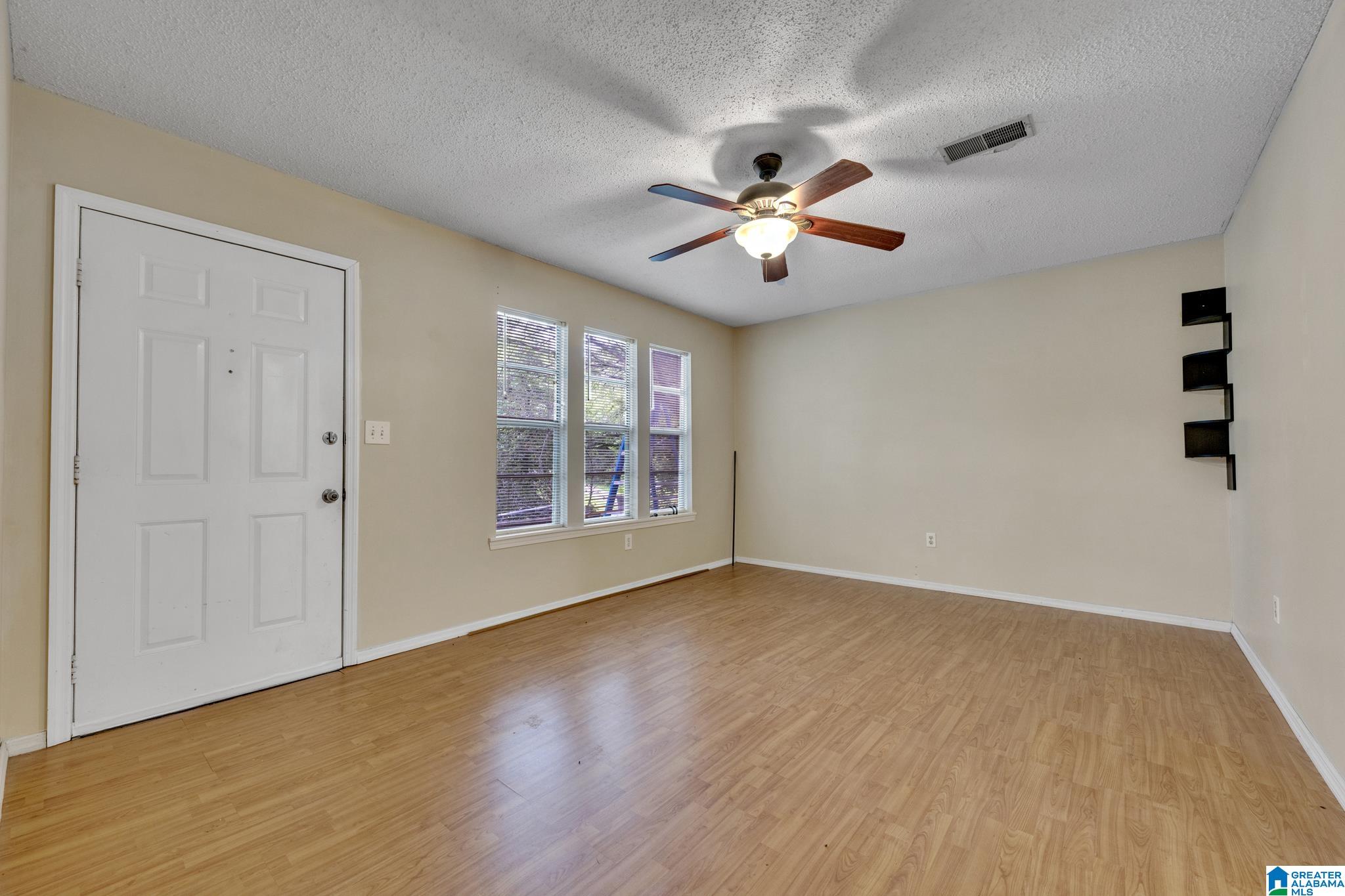 4657 Meadow Lane Dora, AL 35062 - Photo 7 of 21