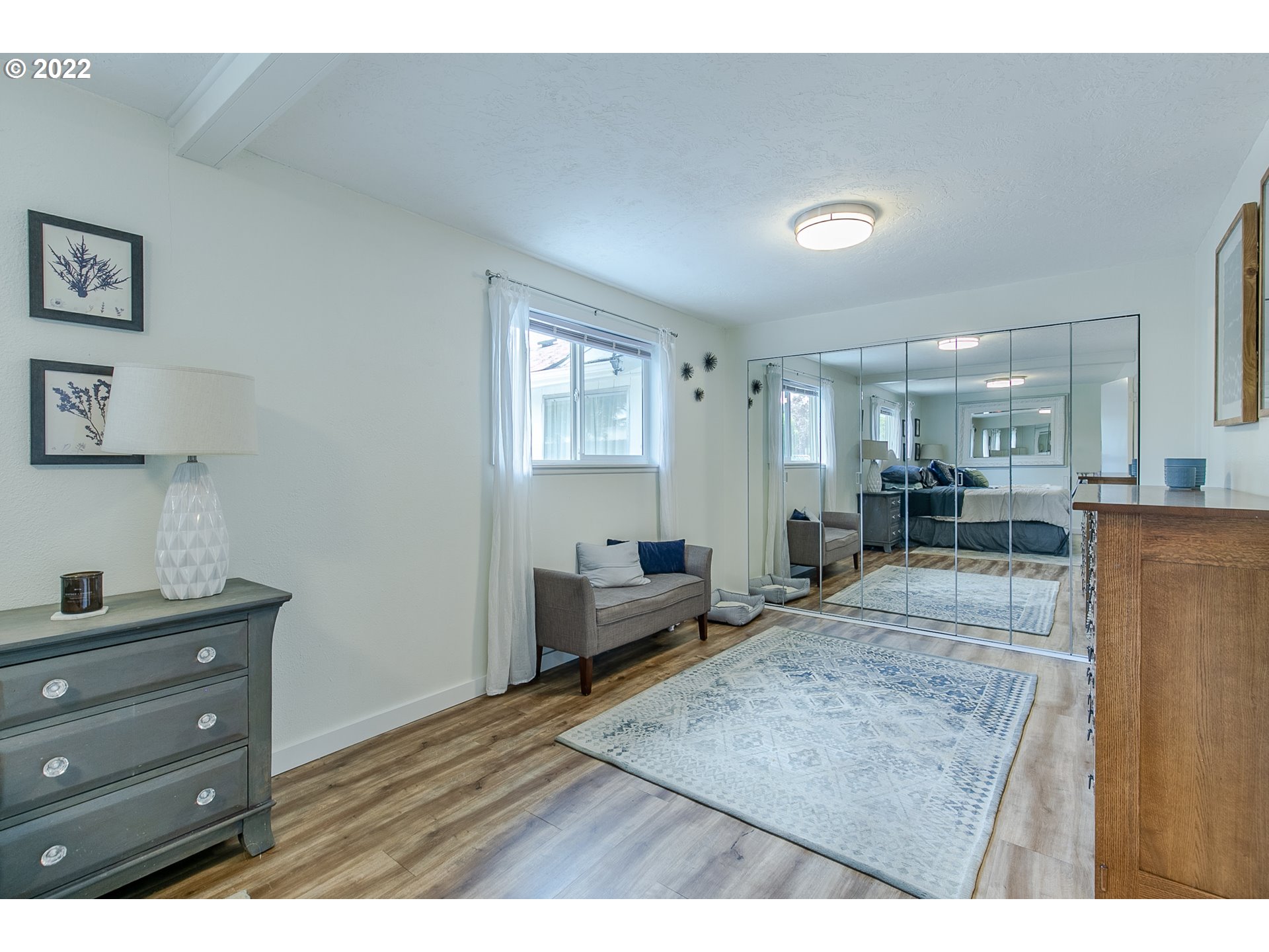 2529 27th Street Springfield, OR 97477 - Photo 14 of 20 a living room with furniture and a wooden floor