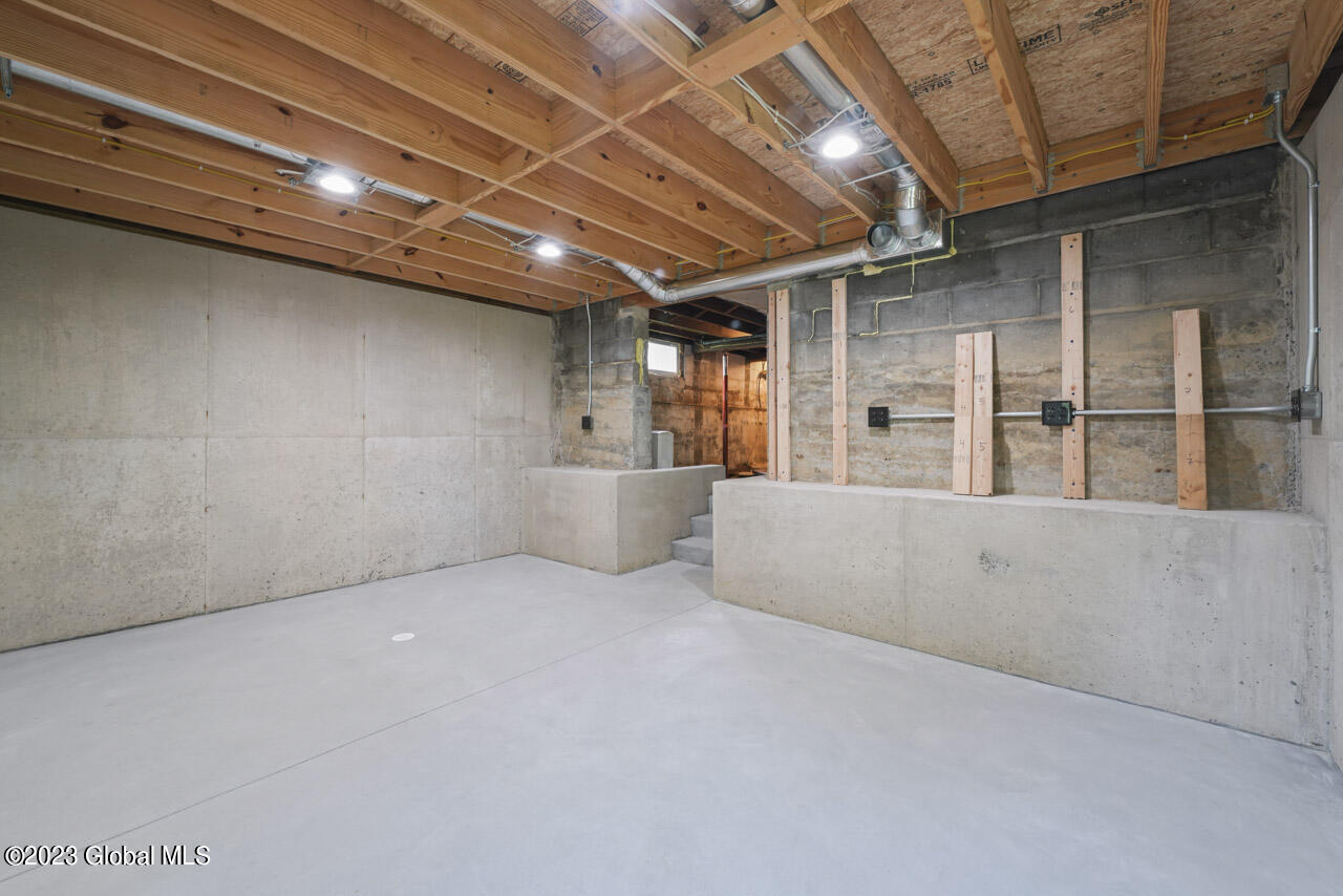 101 Travers Road Amsterdam, NY 12010 - Photo 44 of 54 153-DSC01723