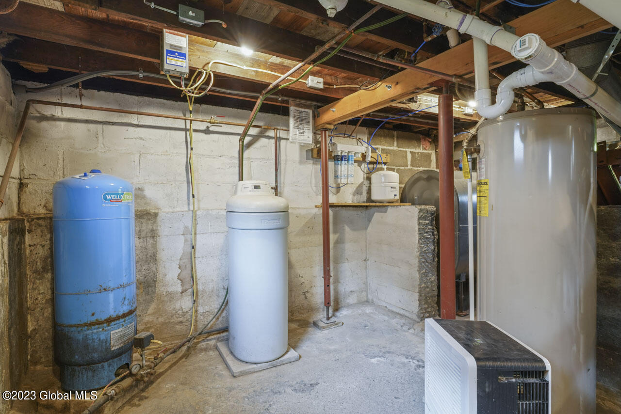 101 Travers Road Amsterdam, NY 12010 - Photo 45 of 54 144-DSC01714