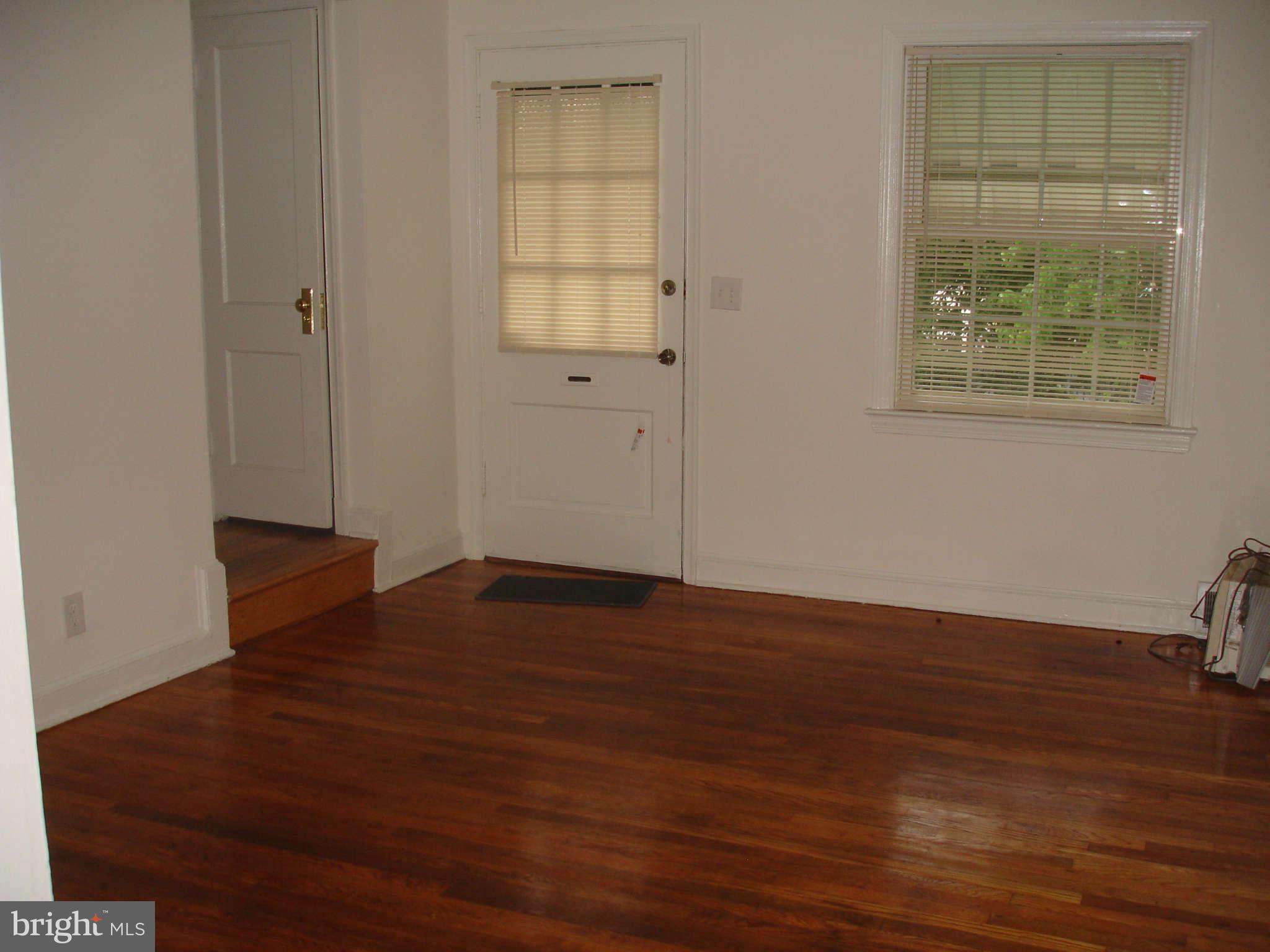 1432 Howard Road Southeast Washington, DC 20020 - Photo 2 of 11 Living Room