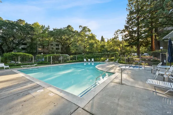$795,000 | 258 Pelican Lane, Novato, CA 94949