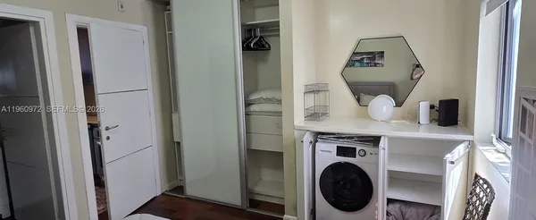 $1,950 | 1560 Pennsylvania Avenue, Unit 217, Miami Beach, FL 33139