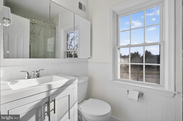 $569,000 | 6476 Franconia Court, Springfield, VA 22150