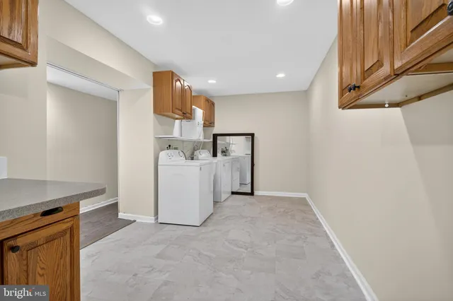 $569,000 | 6476 Franconia Court, Springfield, VA 22150