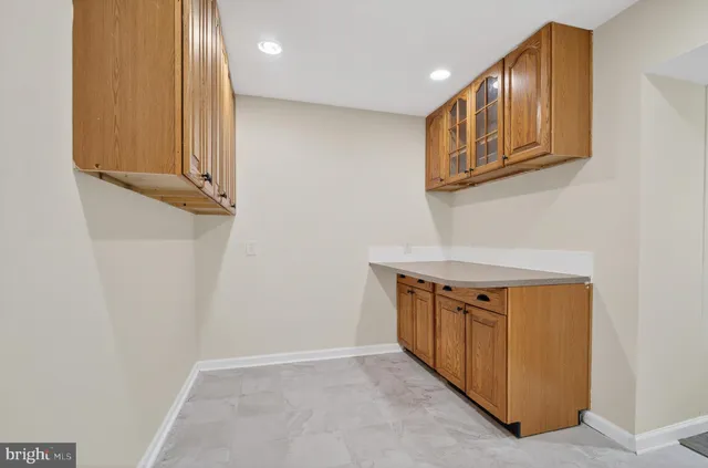 $569,000 | 6476 Franconia Court, Springfield, VA 22150