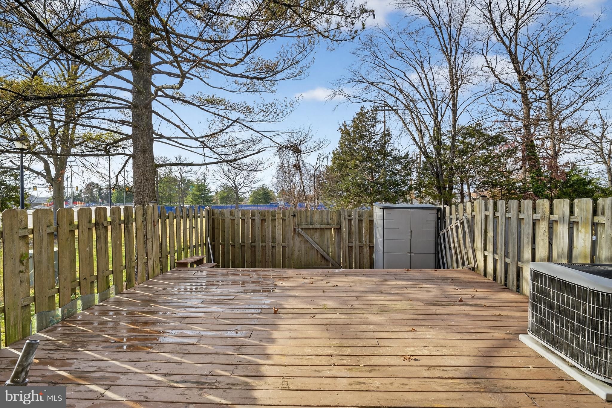 6476 Franconia Court Springfield, VA 22150 - Photo 8 of 41