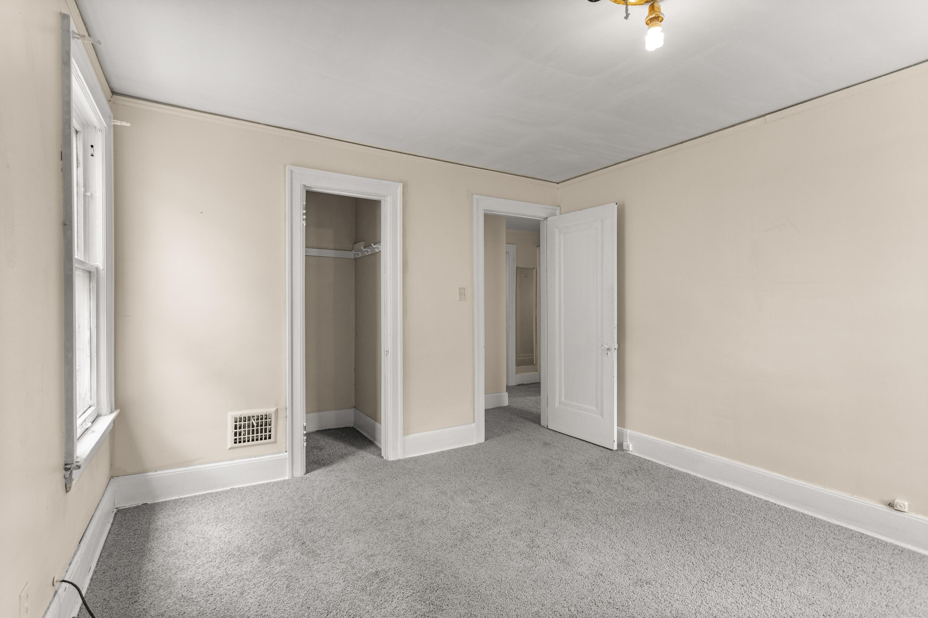 11414 Manor Detroit, MI 48204 - Photo 11 of 18 22