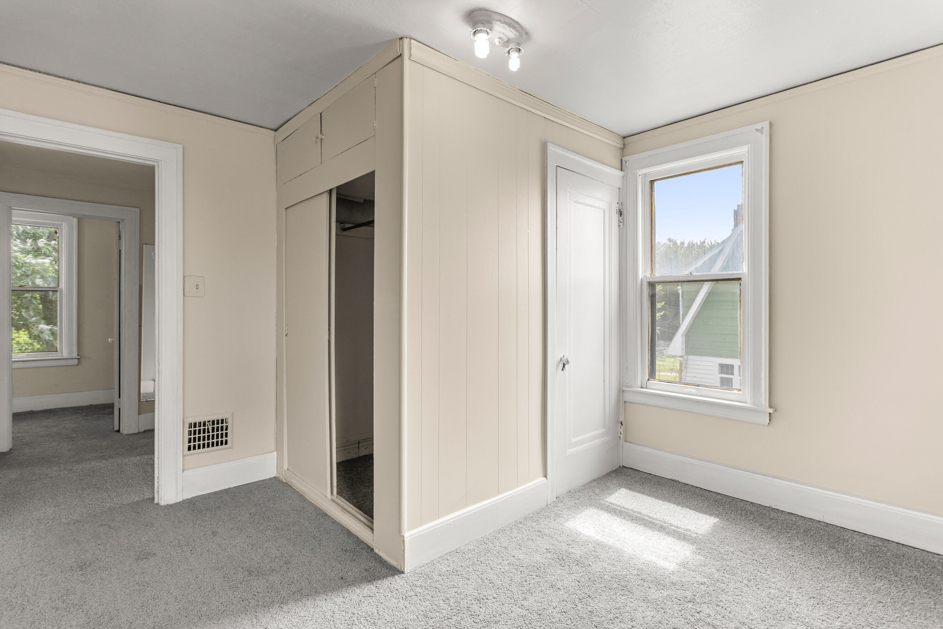 11414 Manor Detroit, MI 48204 - Photo 13 of 18 20