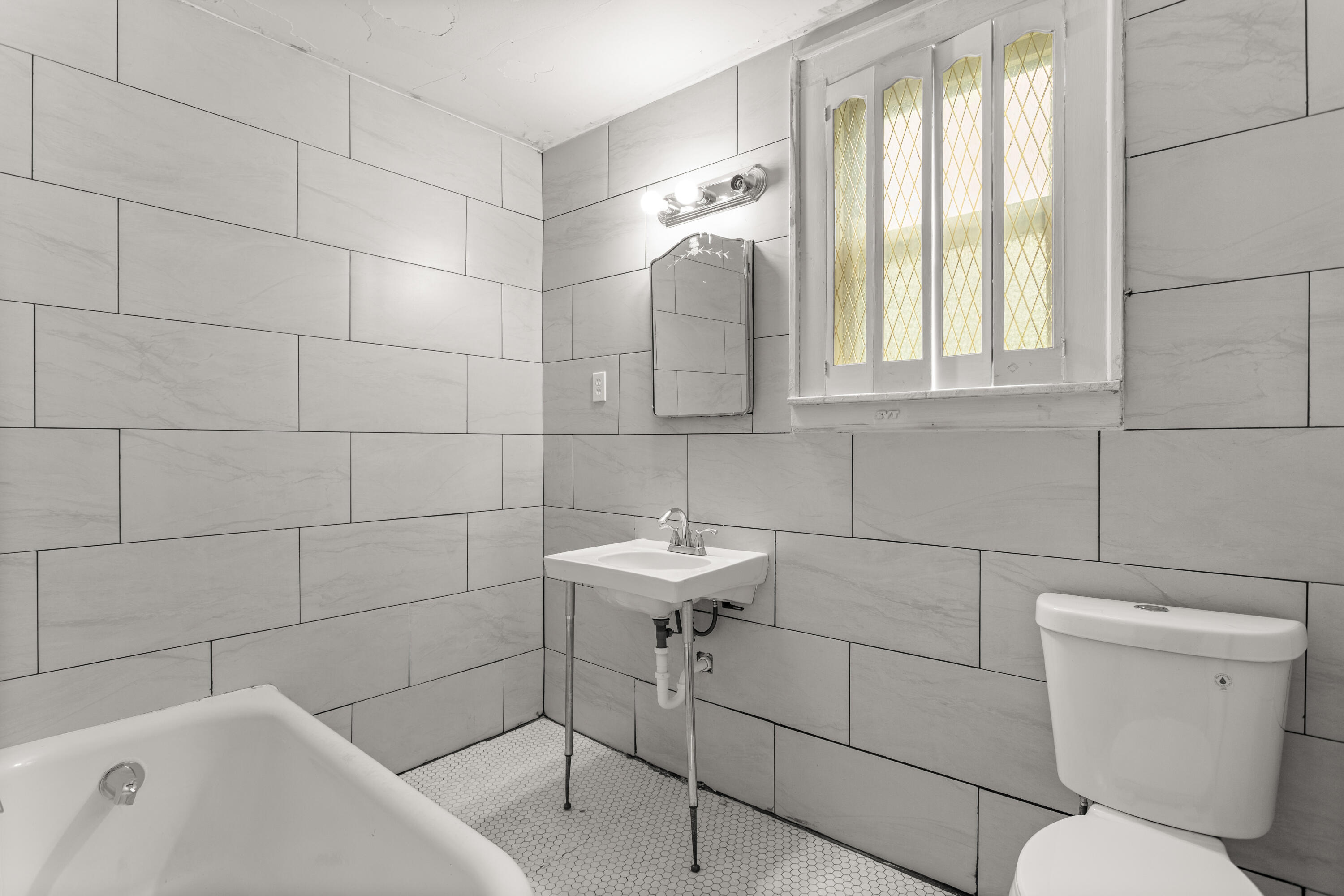 11414 Manor Detroit, MI 48204 - Photo 4 of 18 14