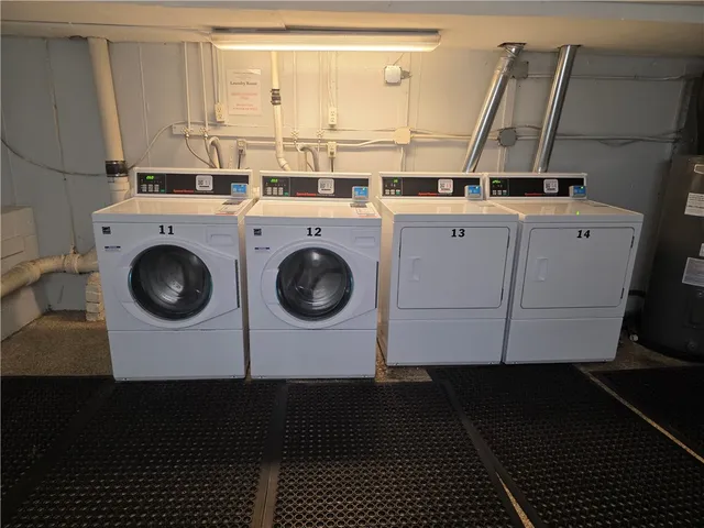 $220,000 | 300 Smithfield Road, Unit P321, North Providence, RI 02904