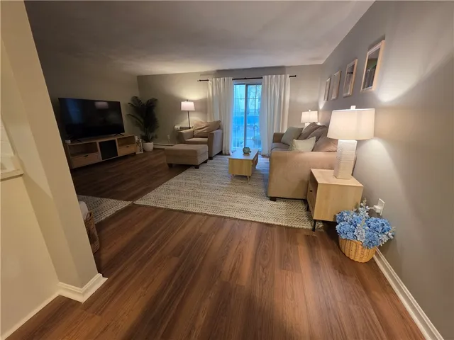 $220,000 | 300 Smithfield Road, Unit P321, North Providence, RI 02904