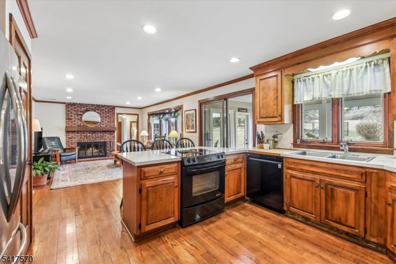 42 Sutton Road Califon, NJ 07830 - Photo 13 of 42