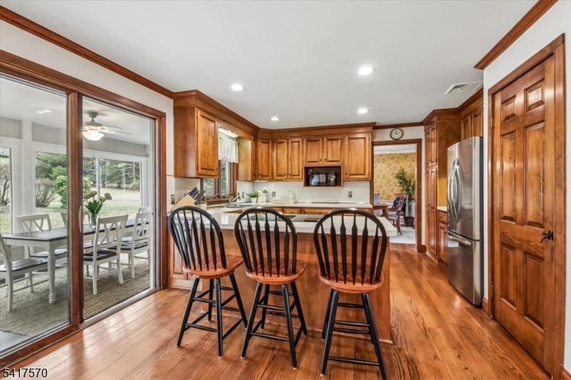 42 Sutton Road Califon, NJ 07830 - Photo 15 of 42