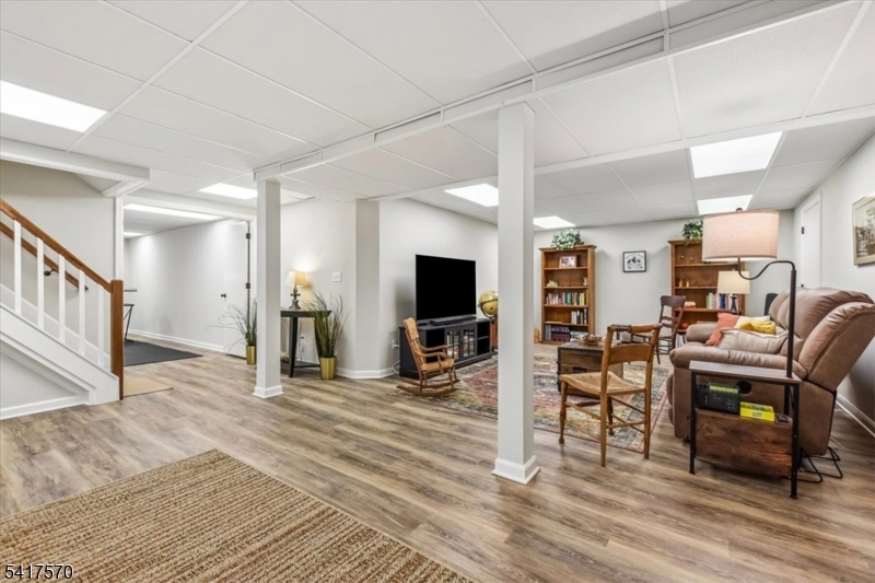 42 Sutton Road Califon, NJ 07830 - Photo 34 of 42