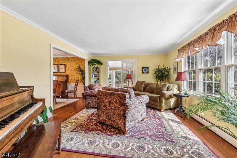 42 Sutton Road Califon, NJ 07830 - Photo 5 of 42