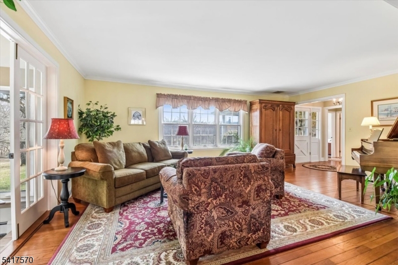 42 Sutton Road Califon, NJ 07830 - Photo 9 of 42