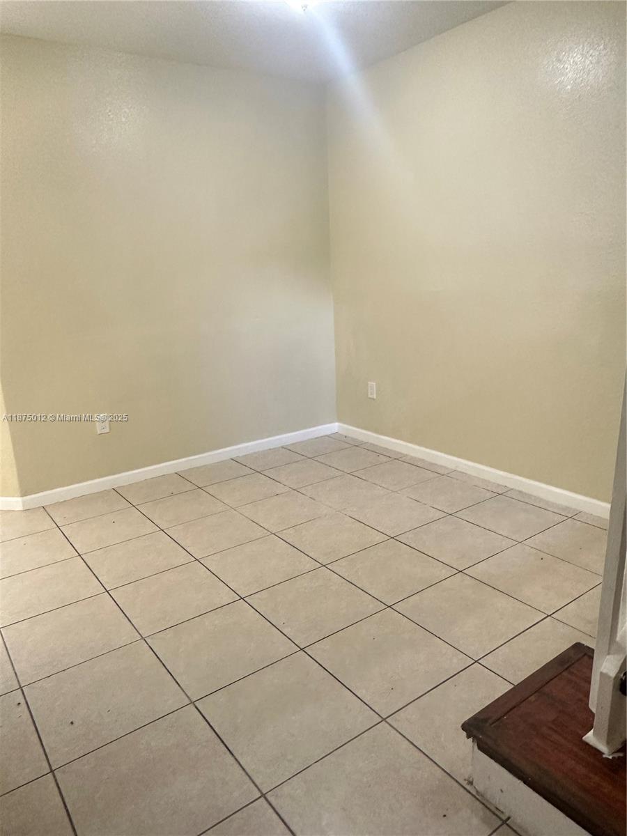 2834 Southeast 16th Avenue, Unit 111 Homestead, FL 33035 - Photo 4 of 22 a view of a room