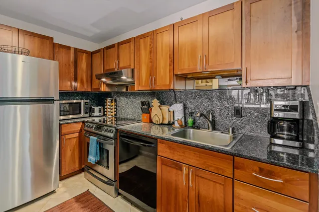 $550,000 | 4327 Lower Honoapiilani Road, Unit 602B, Lahaina, HI 96761