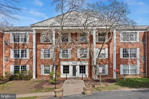 $2,600 | 7630 Provincial Drive, Unit 102, McLean, VA 22102