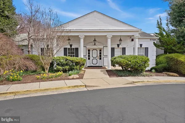 $2,600 | 7630 Provincial Drive, Unit 102, McLean, VA 22102