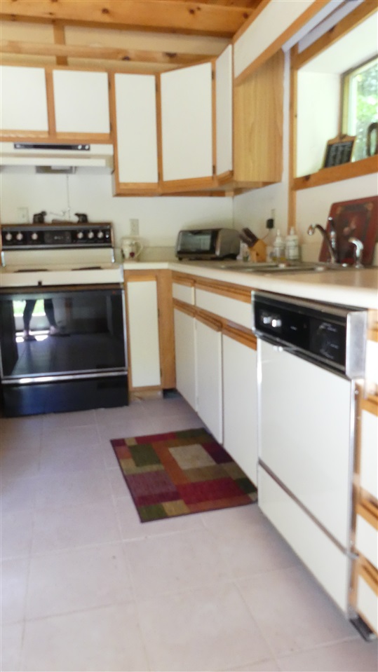287 Haystack Road Wilmington, VT 05363 - Photo 5 of 27 Gallery Image 5