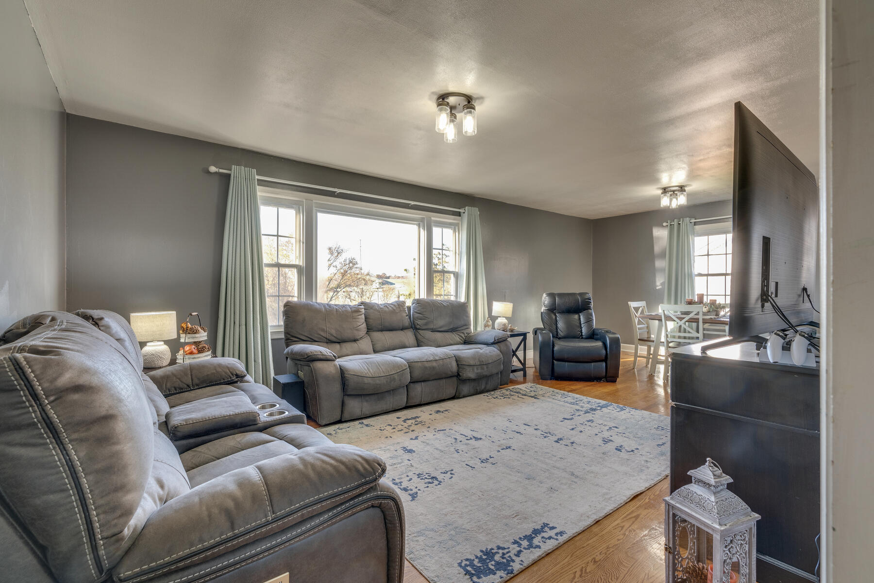 4304 Ridge Road Kingsport, TN 37660 - Photo 8 of 34 008