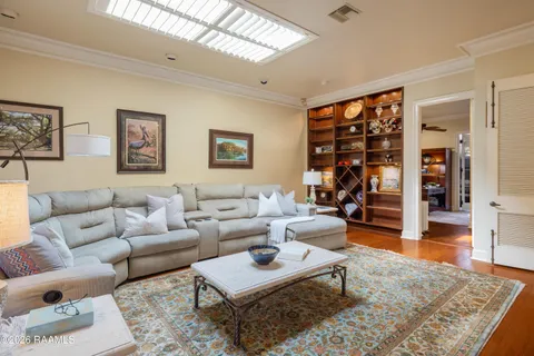 $961,000 | 309 Oakleaf Drive, Lafayette, LA 70503