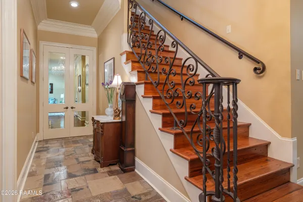 $961,000 | 309 Oakleaf Drive, Lafayette, LA 70503