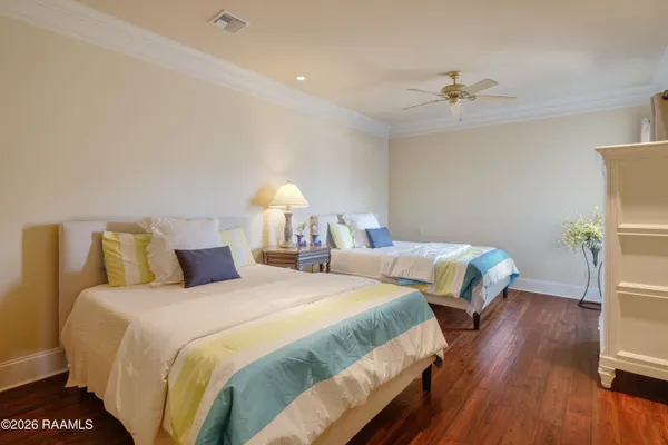 $961,000 | 309 Oakleaf Drive, Lafayette, LA 70503