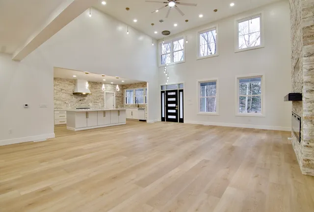 $1,200,000 | 4 Mohawk Street, Wilbraham, MA 01095