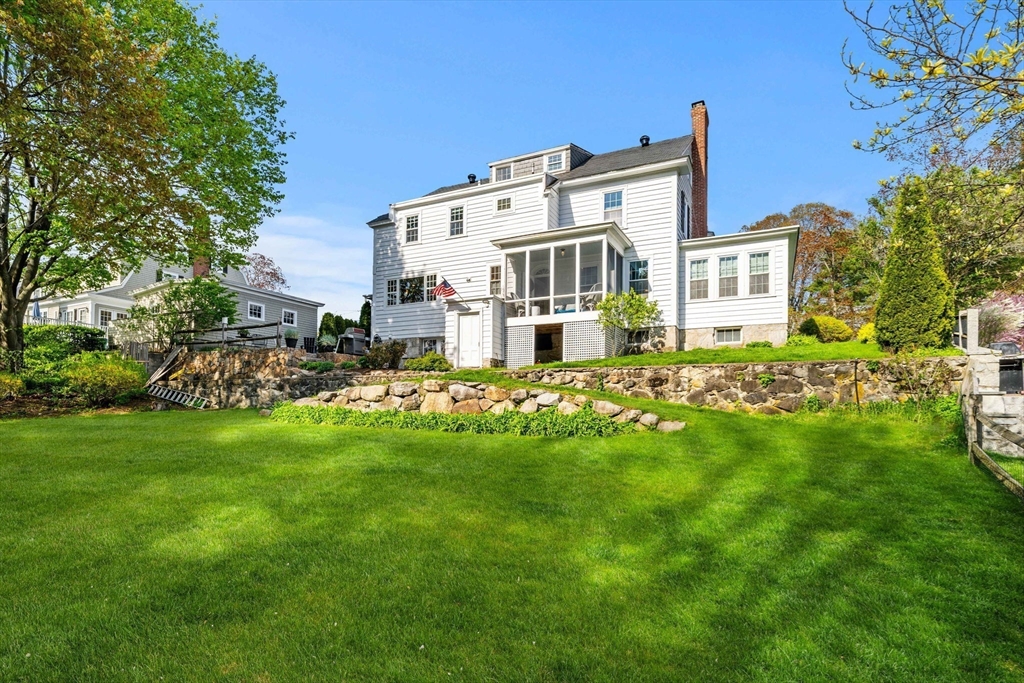 57 Garden Road Lowell, MA 01852 - Photo 31 of 35